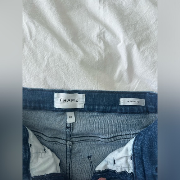 Frame Le Sylvie Crop Jeans - Picture 3 of 7